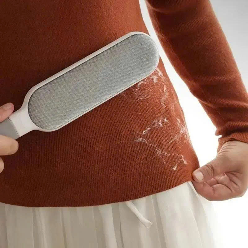 Double-Sided Electrostatic Pet Hair & Lint Remover Brushopy)